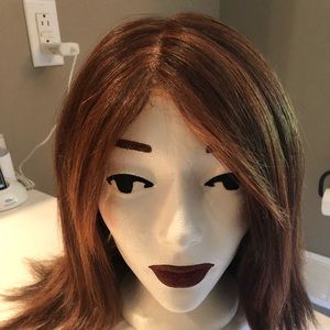 Raquel Welch wig